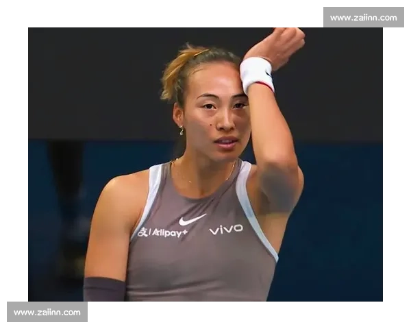 郑钦文关键破发扳平西尼亚科娃，决胜盘遗憾未能延续强势